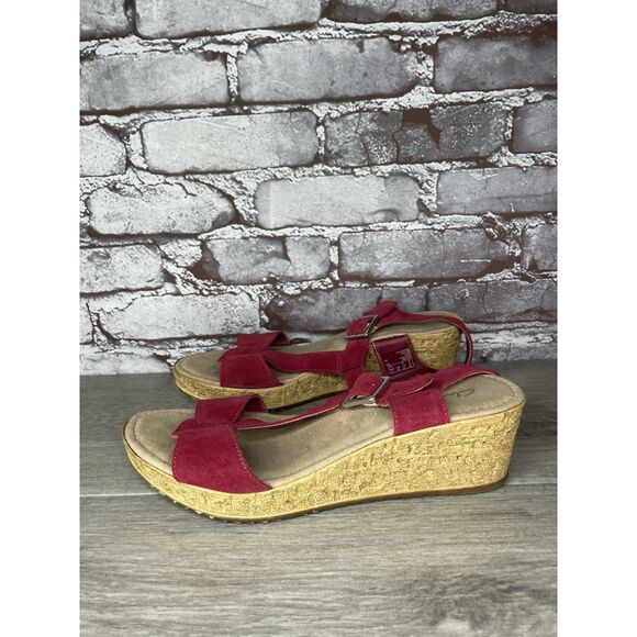 Clarks Red Suede Strappy Buckle Cork Wedge Sandals Women Sz 8.5M US/39.5EU Italy - Picture 12 of 16